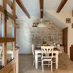 Rustic Banko With Grill In Tinjan Rajki