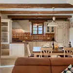Villa Rustic Banko With Grill In Tinjan