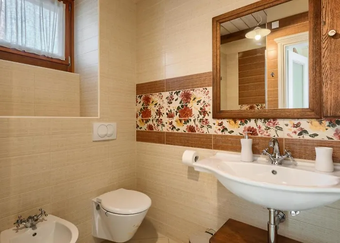 Villa Rustic Banko With Grill In Tinjan *